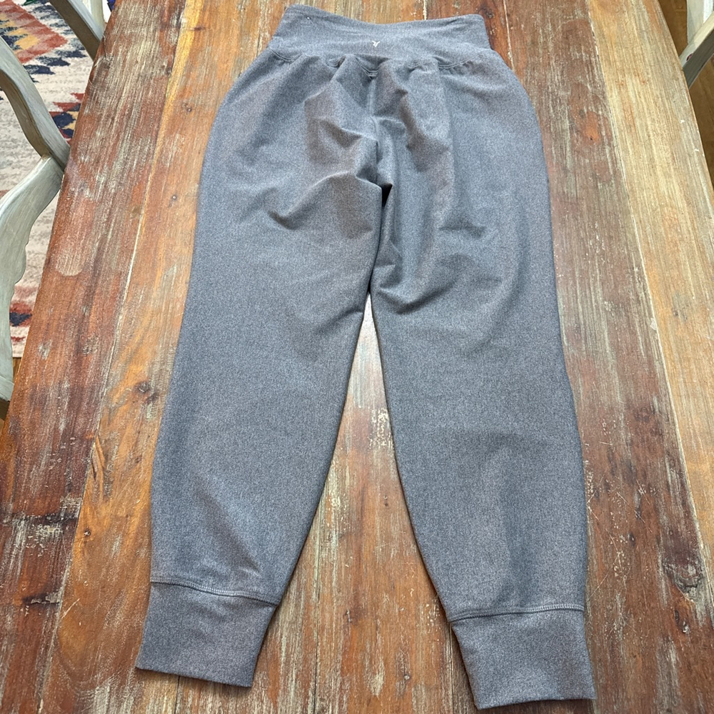 Old Navy Active Heathered Gray Powersoft High Rise Joggers Medium - Picture 7 of 12